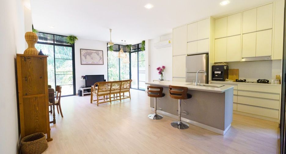 For sale 6 bedrooms villa in Doi Saket, Chiang Mai