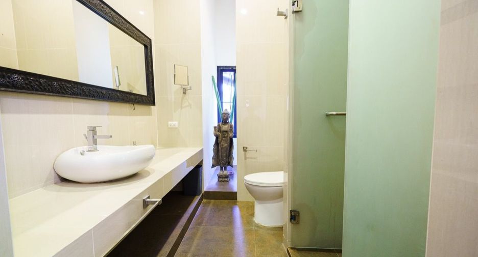 For sale 6 bedrooms villa in Doi Saket, Chiang Mai