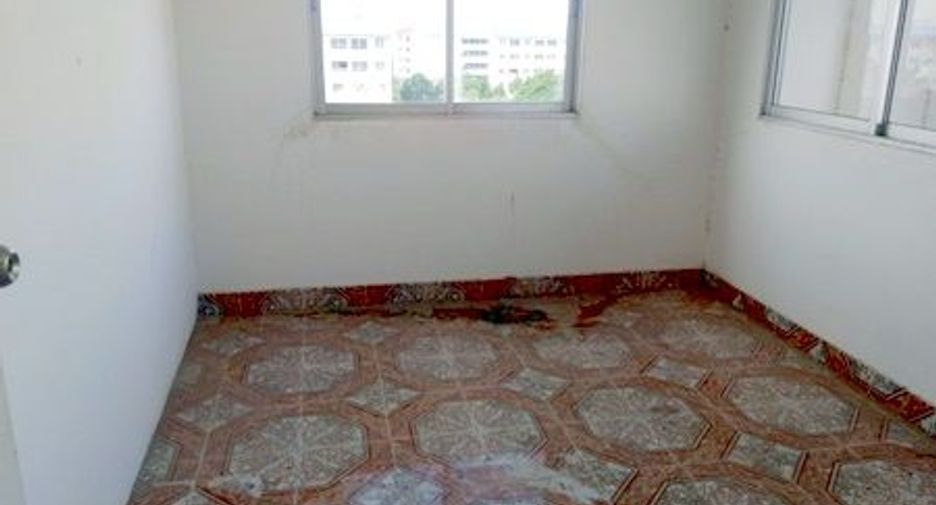 Apartment zum Kauf mit Studio in Khlong Luang, Pathum Thani