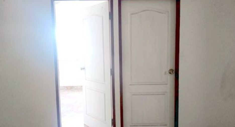 Apartment zum Kauf mit Studio in Khlong Luang, Pathum Thani