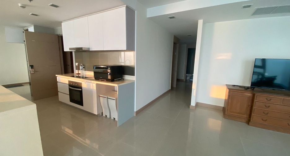 For rent 5 bed condo in North Pattaya, Pattaya
