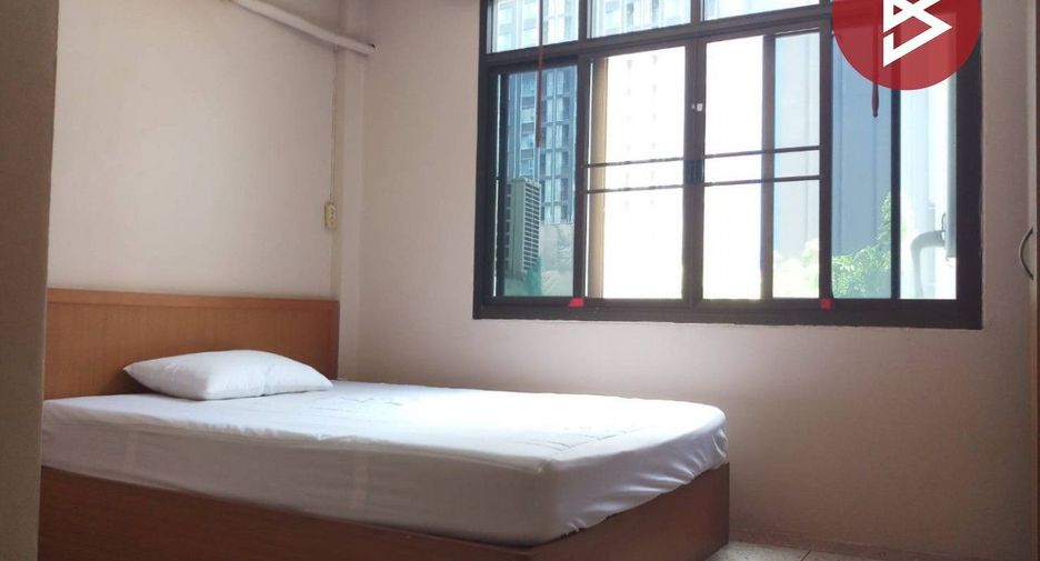 ขาย 11 เตียง พื้นที่ค้าปลีก ใน ห้วยขวาง, กรุงเทพฯ