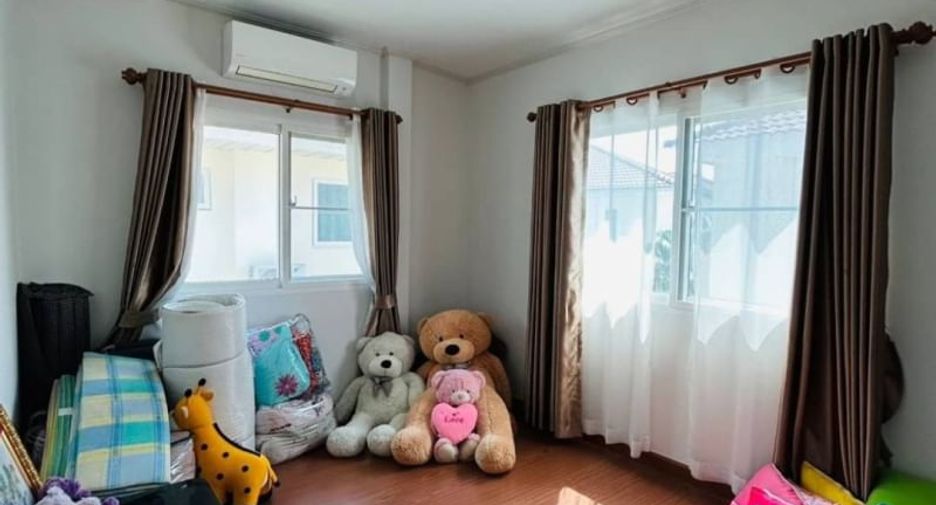 For sale 4 bedrooms house in Mueang Chon Buri, Chonburi
