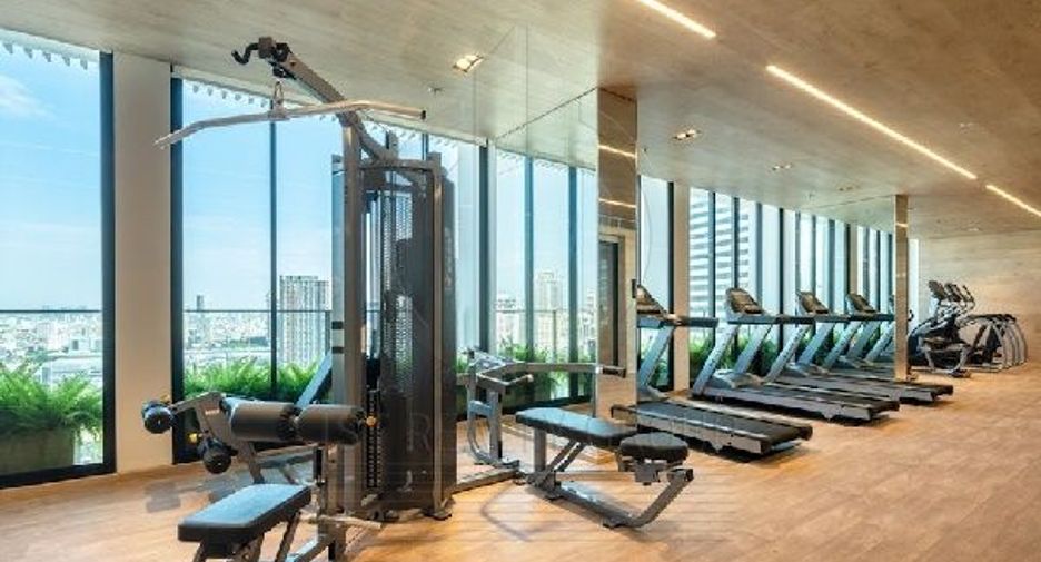 For sale 2 bedrooms condo in Watthana, Bangkok