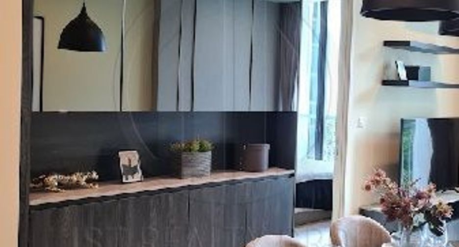 For sale 2 bedrooms condo in Watthana, Bangkok