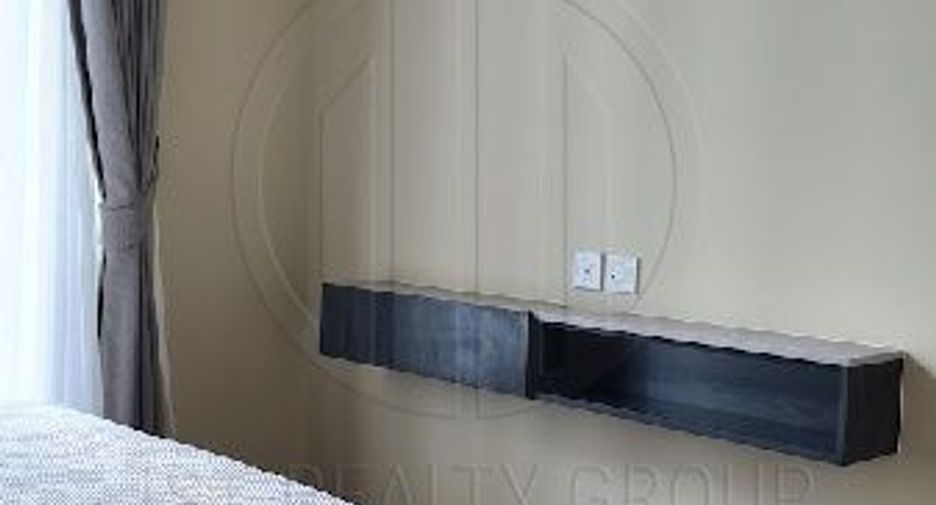 For sale 2 bedrooms condo in Watthana, Bangkok