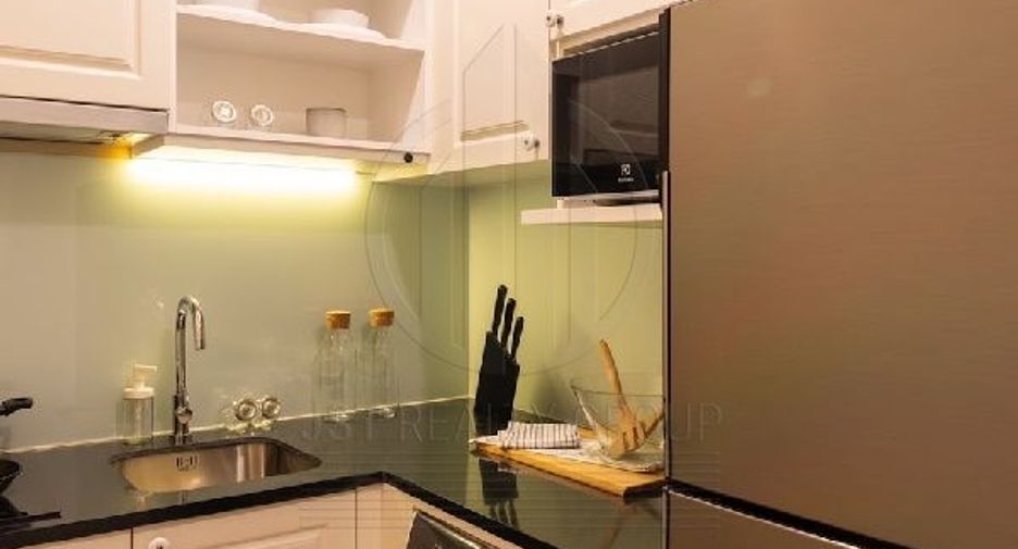 For sale 2 bedrooms condo in Watthana, Bangkok
