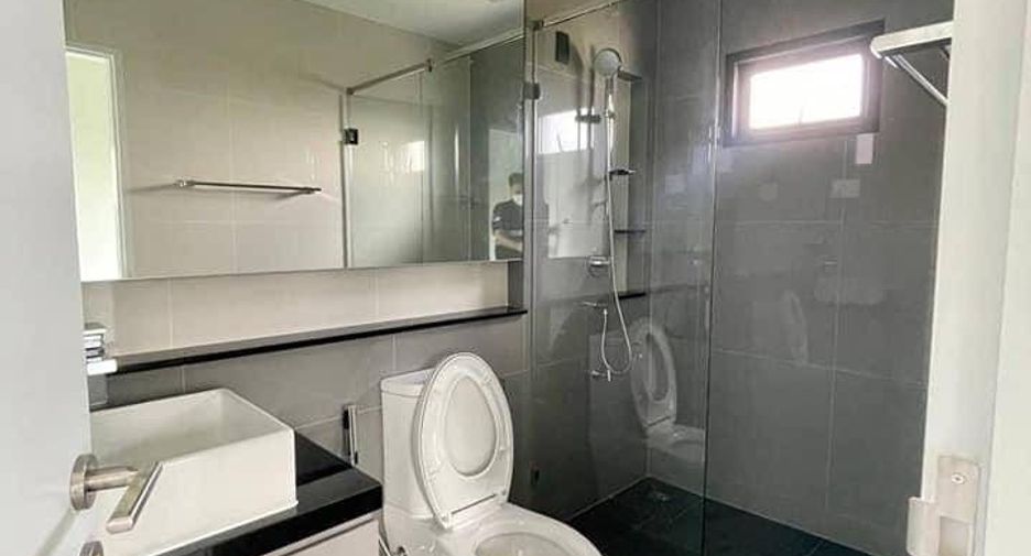 Haus zum Kauf mit 4 Zimmer in Bang Kapi, Bangkok