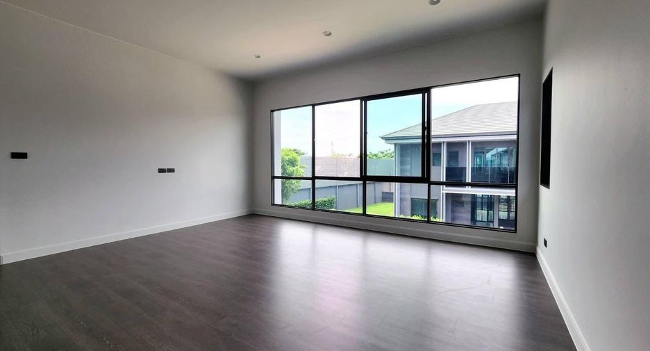 Haus zum Kauf mit 4 Zimmer in Bang Kapi, Bangkok