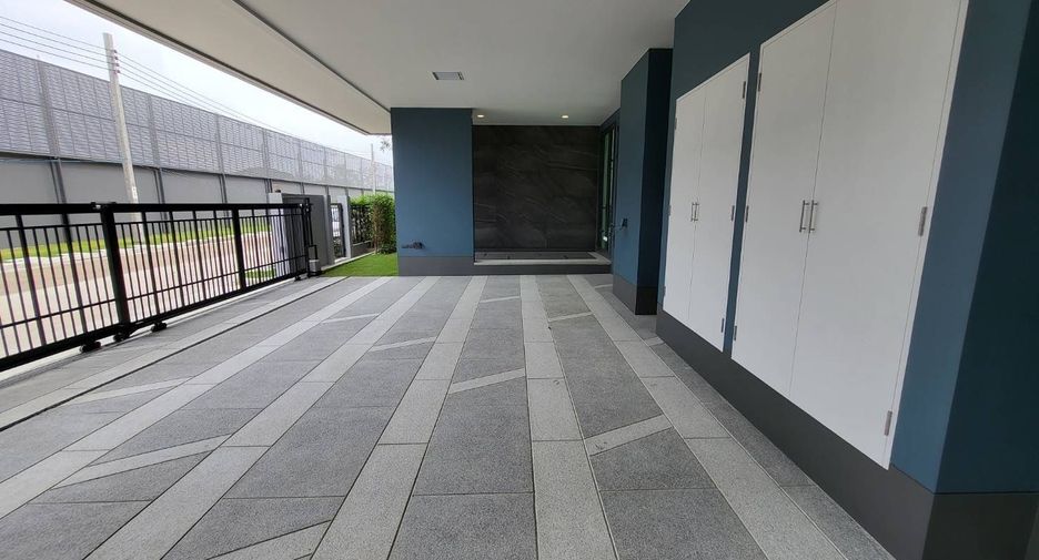 Haus zum Kauf mit 4 Zimmer in Bang Kapi, Bangkok