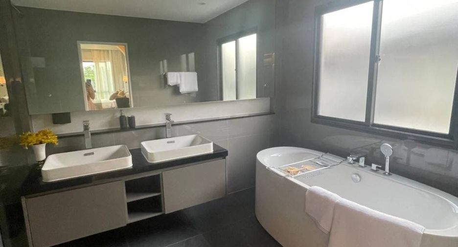 Haus zum Kauf mit 4 Zimmer in Bang Kapi, Bangkok