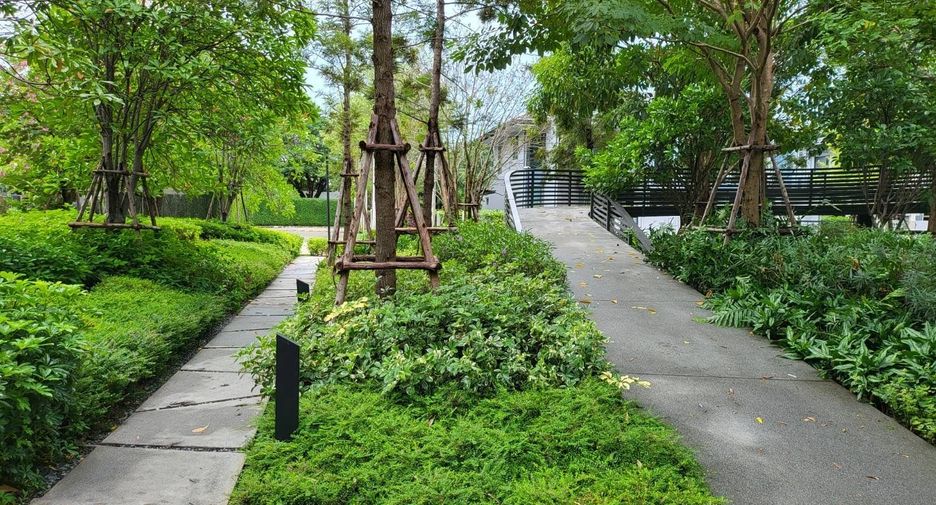 Haus zum Kauf mit 4 Zimmer in Bang Kapi, Bangkok