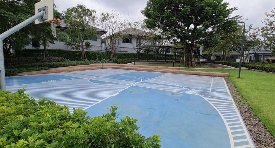 Haus zum Kauf mit 4 Zimmer in Bang Kapi, Bangkok
