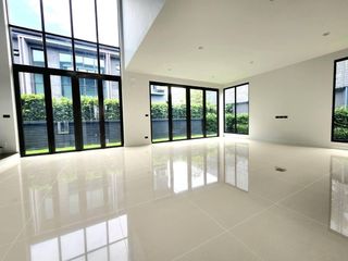 Haus zum Kauf mit 4 Zimmer in Bang Kapi, Bangkok