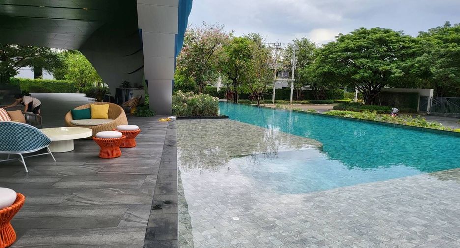 Haus zum Kauf mit 4 Zimmer in Bang Kapi, Bangkok