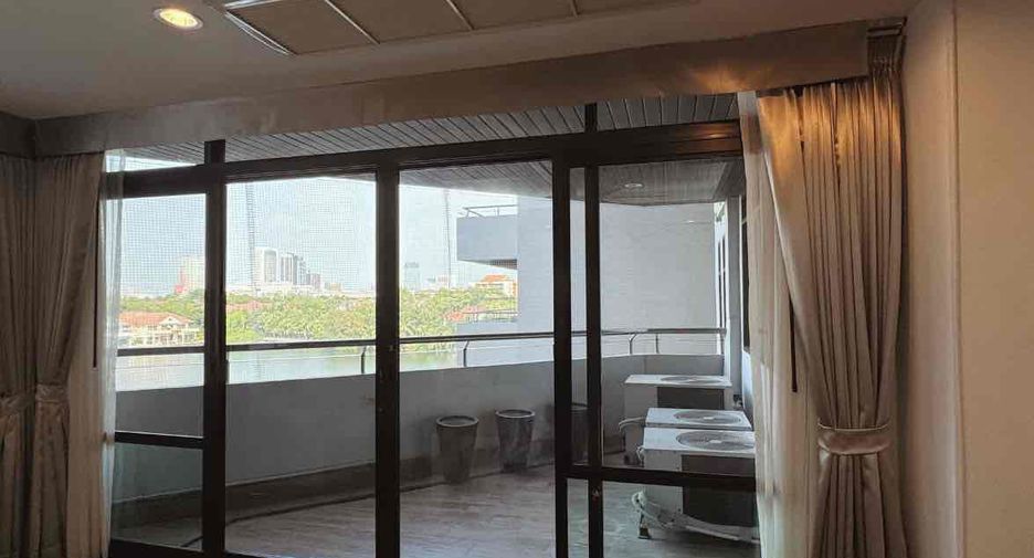 Condo en alquiler de 3 habitaciones en Pak Kret, Nonthaburi