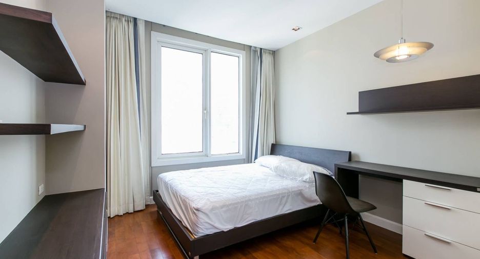 Wohnung zur Miete und zum Kauf mit 3 Zimmer in Khlong Toei, Bangkok