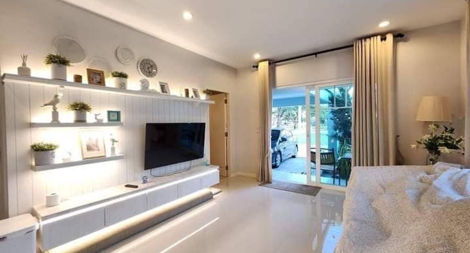 For rent 3 ベッドルーム house in Bang Bo, Samut Prakan