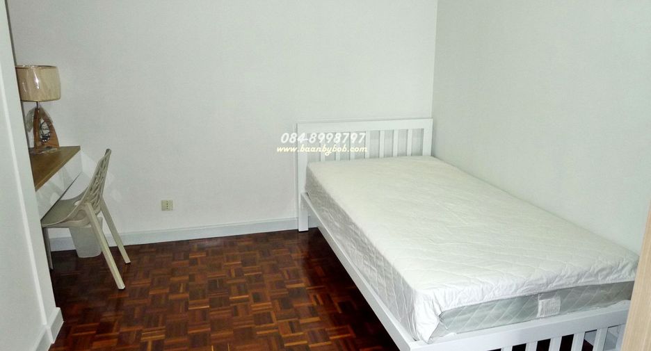 For rent 2 bed condo in Pak Kret, Nonthaburi
