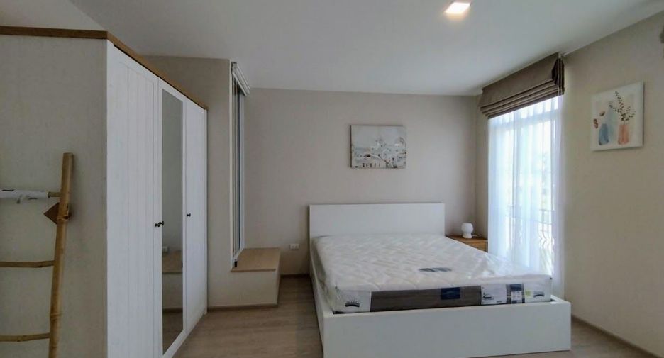 For rent 3 bedrooms townhouse in Prawet, Bangkok
