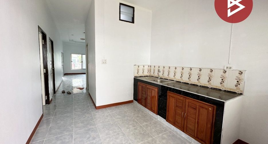 For sale 2 Beds townhouse in Chok Chai, Nakhon Ratchasima
