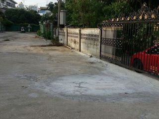 Grundstück zum Kauf in Watthana, Bangkok