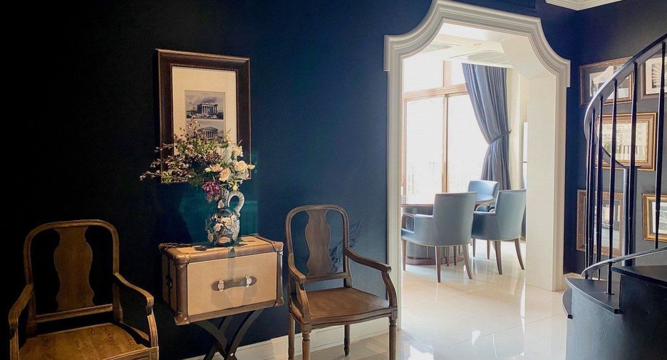 Condo en alquiler y en venta de 2 habitaciones en Khlong Toei, Bangkok