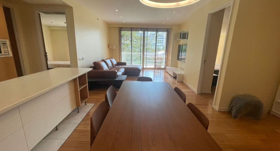 For rent 2 bedrooms condo in Sathon, Bangkok