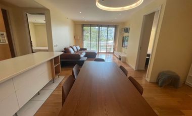 Condo en alquiler de 2 habitaciones en Sathon, Bangkok