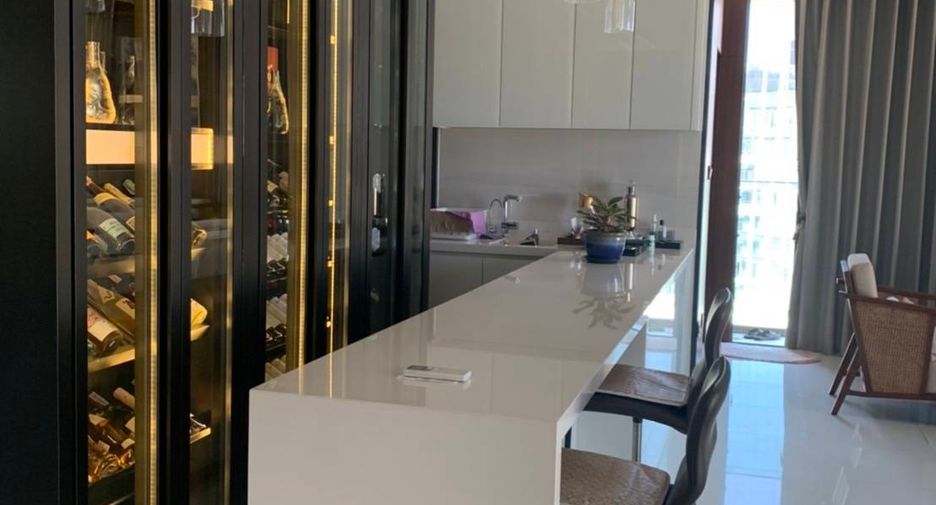 À vendre 3 chambres condo à Khlong Toei, Bangkok