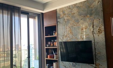 For sale 3 bedrooms condo in Khlong Toei, Bangkok