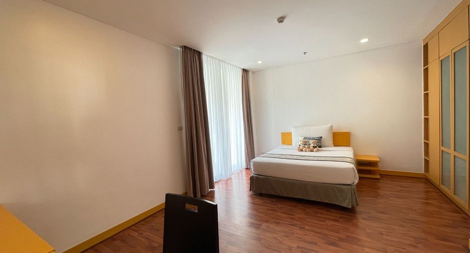 Apartamento en alquiler de 4 habitaciones en Khlong Toei, Bangkok