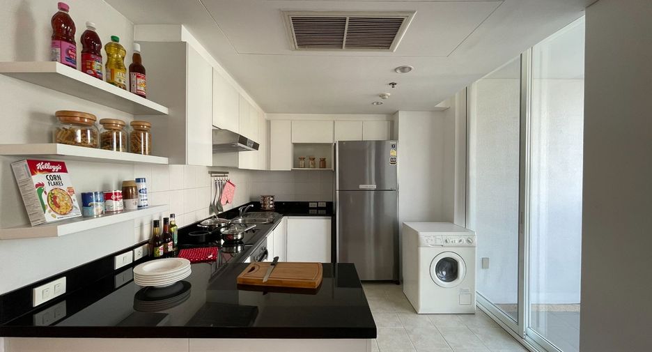 Apartamento en alquiler de 4 habitaciones en Khlong Toei, Bangkok