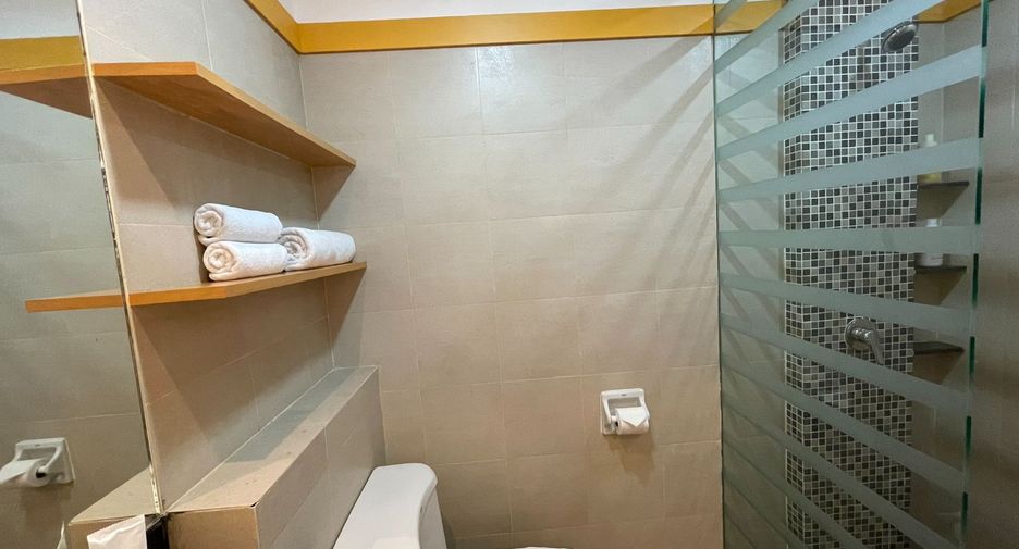 Apartamento en alquiler de 4 habitaciones en Khlong Toei, Bangkok