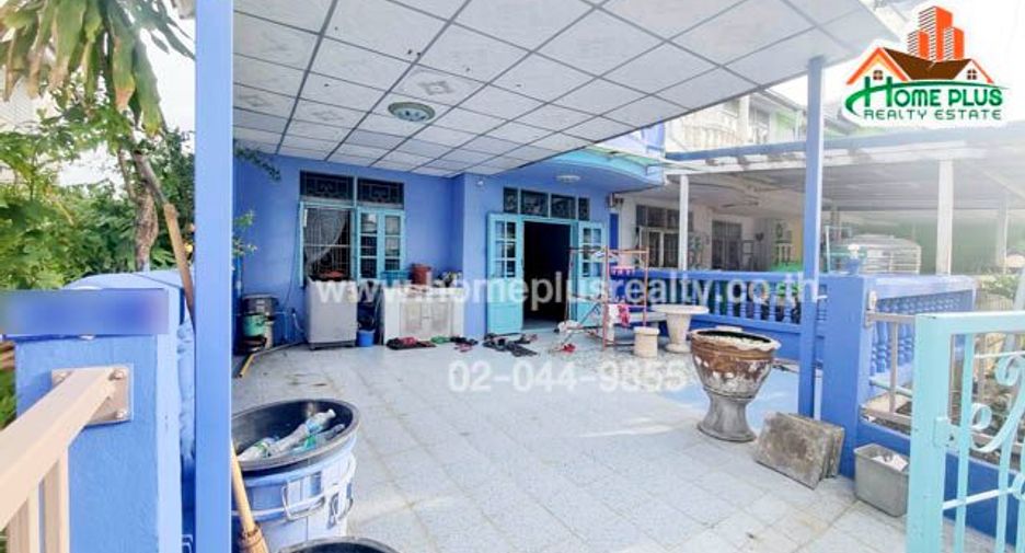 For sale 4 bedrooms townhouse in Lam Luk Ka, Pathum Thani