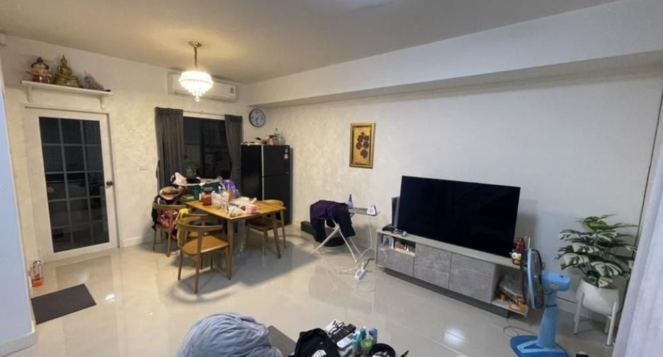 For sale 3 Beds townhouse in Mueang Nonthaburi, Nonthaburi