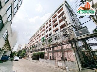 For sale 84 ベッドルーム apartment in Bang Kapi, Bangkok