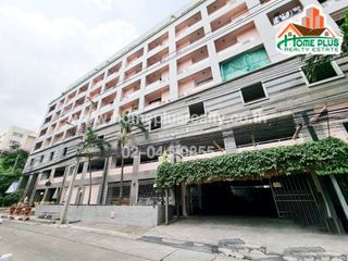 For sale 84 ベッドルーム apartment in Bang Kapi, Bangkok