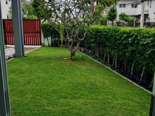 For rent 4 bed house in Phra Samut Chedi, Samut Prakan