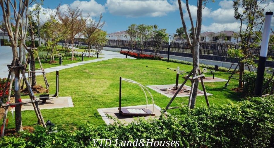 For rent 4 bedrooms house in Phra Samut Chedi, Samut Prakan
