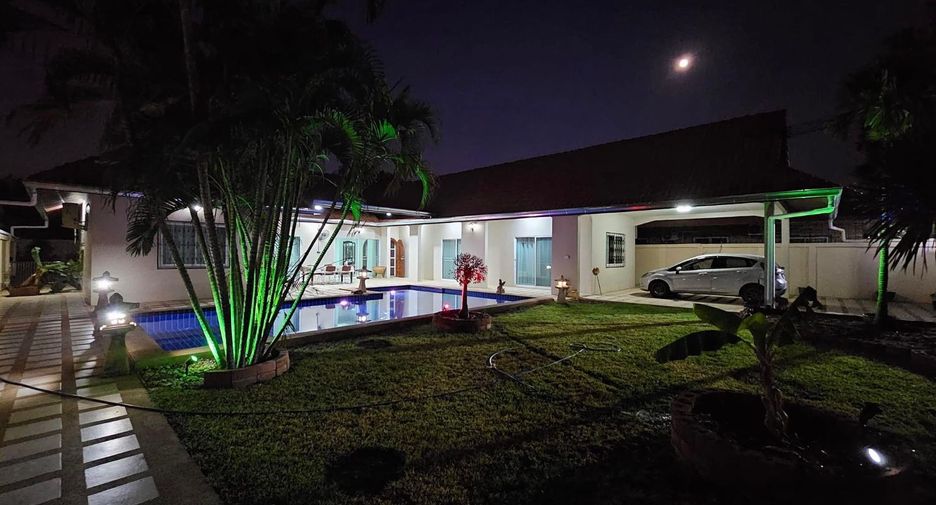 Haus zur Miete mit 4 Zimmer in Bang Lamung, Chonburi
