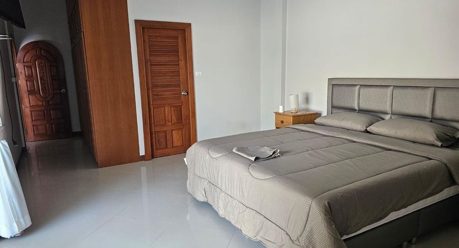 Haus zur Miete mit 4 Zimmer in Bang Lamung, Chonburi