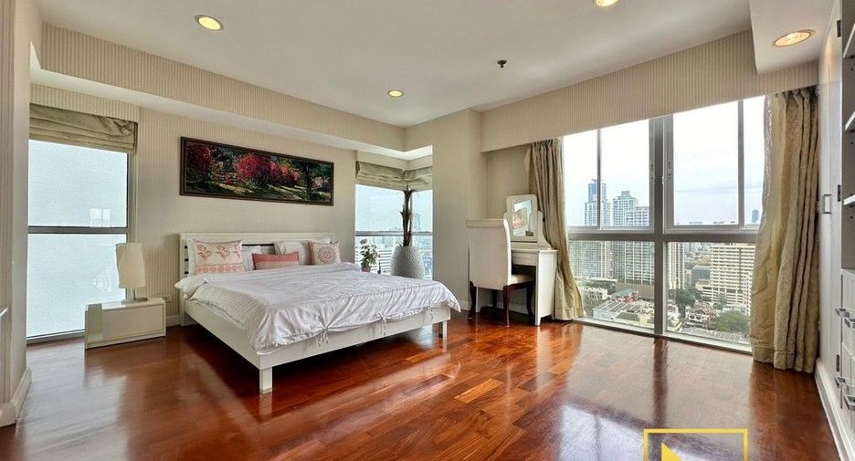 For rent 5 bed condo in Watthana, Bangkok