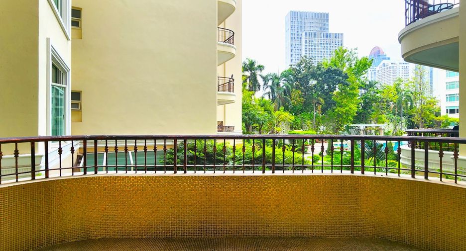 À louer et à vendre 3 chambres condo à Sathon, Bangkok
