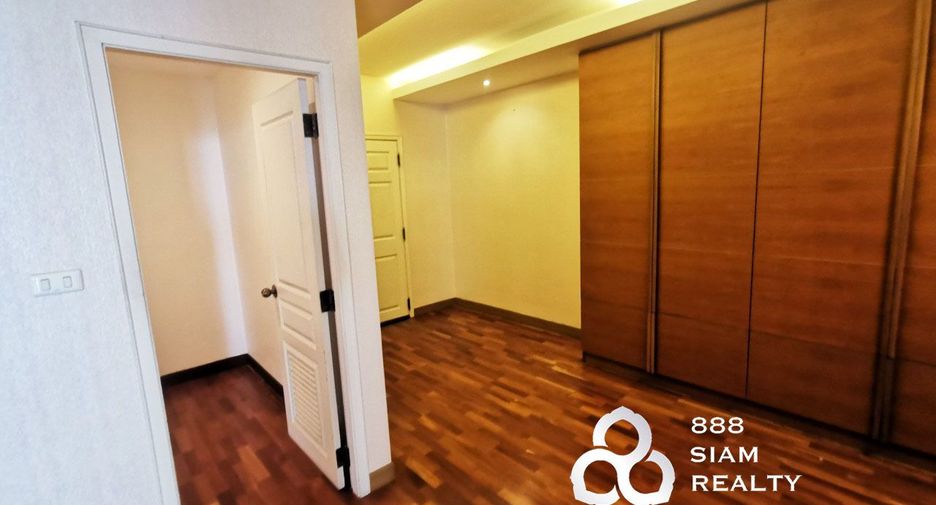 For sale 3 bed condo in Mueang Nonthaburi, Nonthaburi