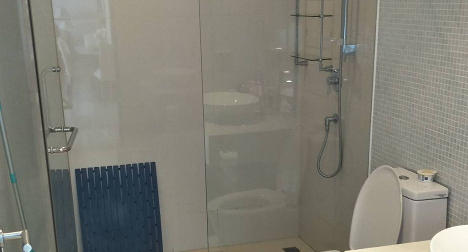 À vendre 3 chambres condo à Klaeng, Rayong