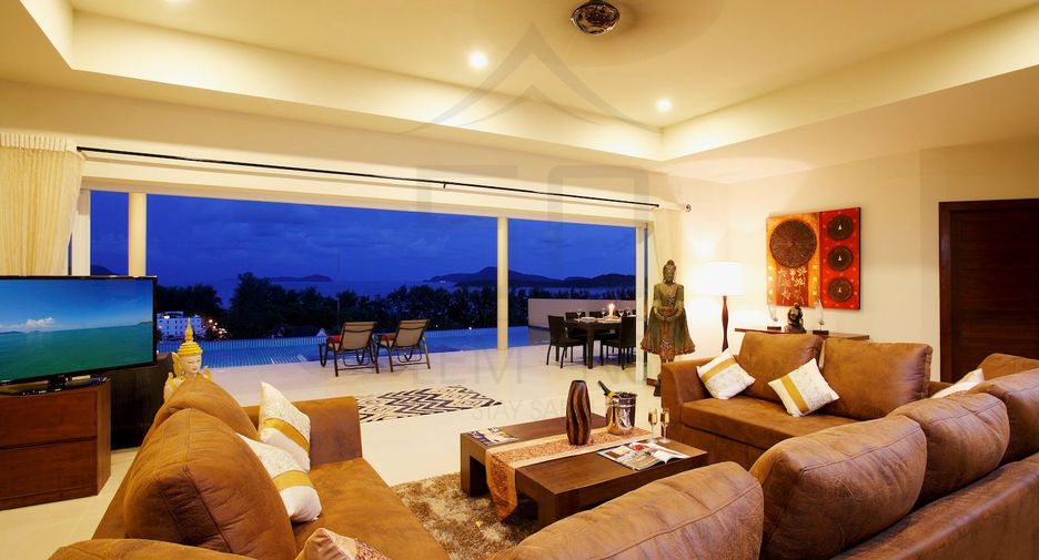 À louer 9 chambres villa à Mueang Phuket, Phuket