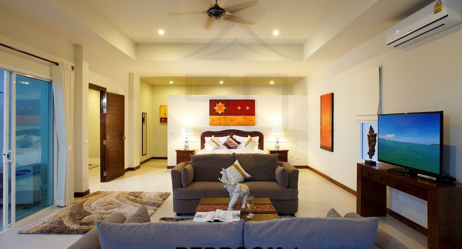 À louer 9 chambres villa à Mueang Phuket, Phuket