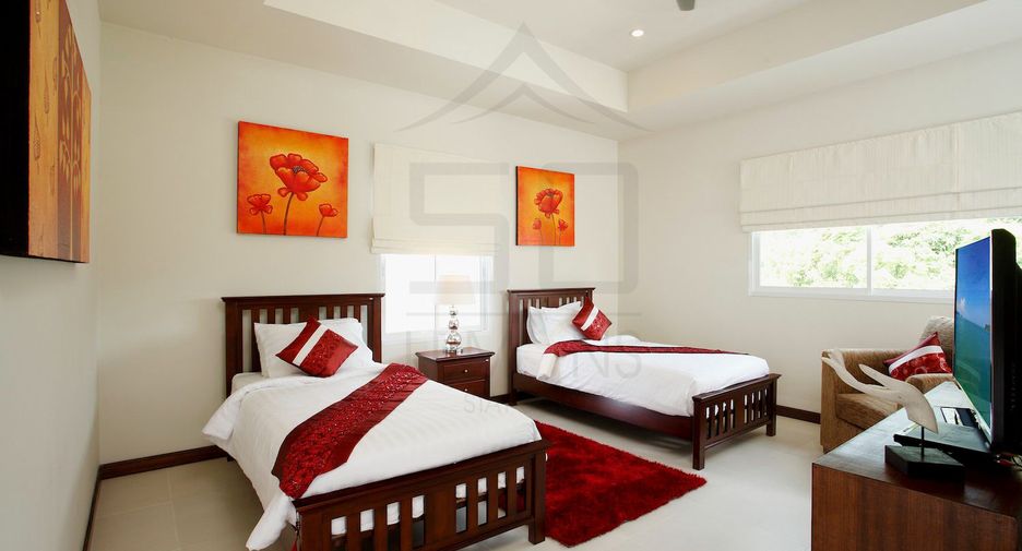 À louer 9 chambres villa à Mueang Phuket, Phuket