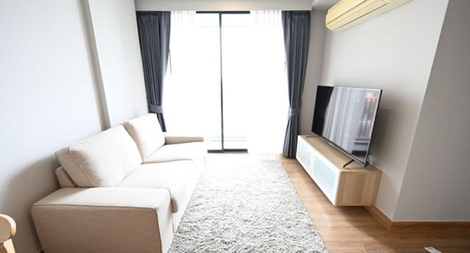 For rent 2 bed condo in Phaya Thai, Bangkok